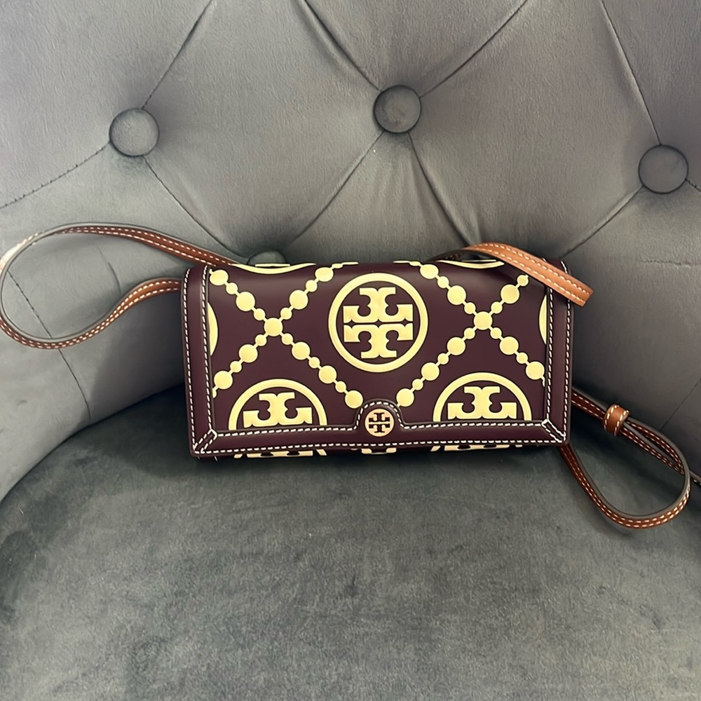 Tory Burch T Monogram Crossbody Wallet